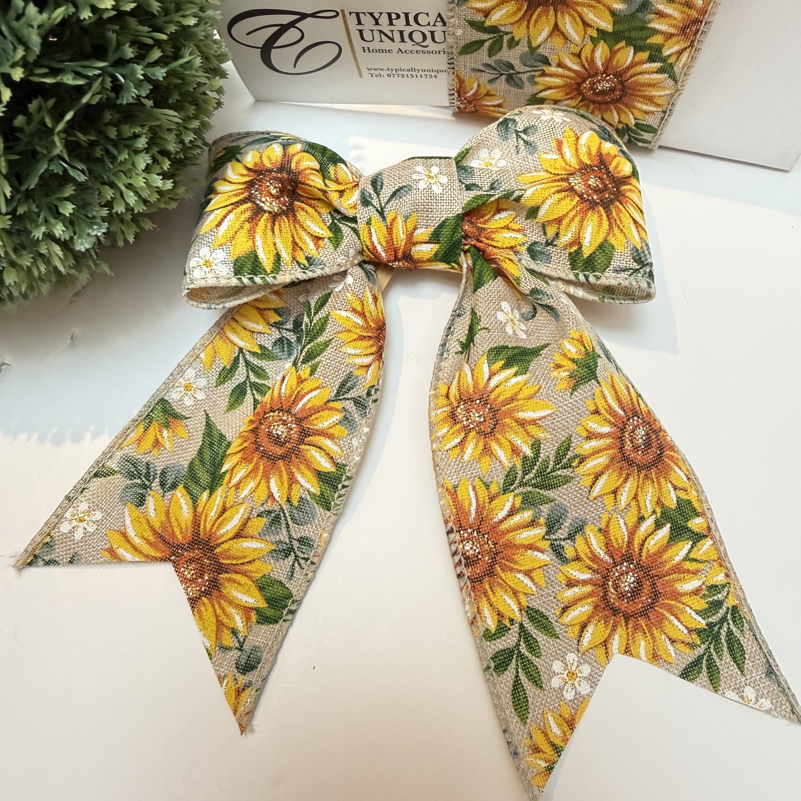 2 Pre-tied Wire Edged Sunflower Bows 'Helia'