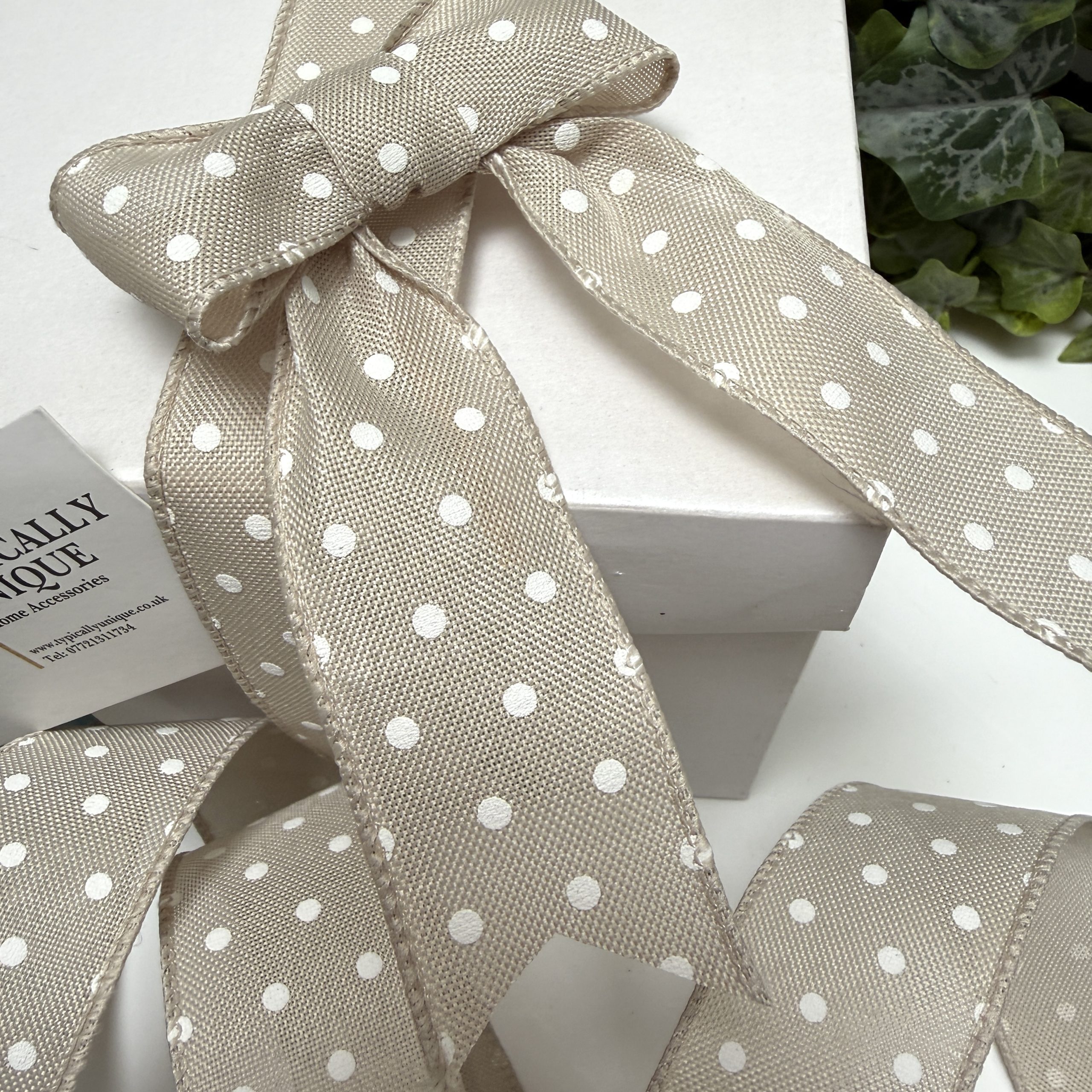 2 Pre-tied Wire Edged Beige White Polka Dot Bows 'Bria' - Image 3